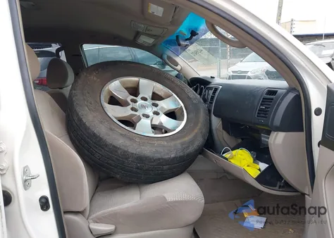 2005 Toyota 4Runner Sr5 V8 from USA, damaged, VIN JTEZT14R958006123